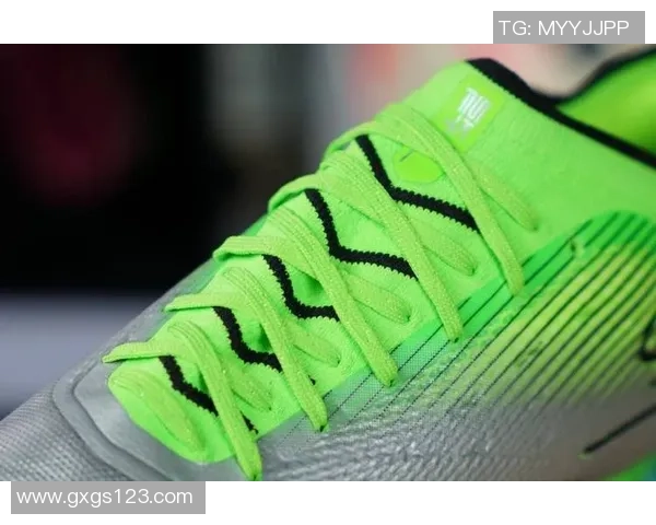 全球球星脚下神器解析 各大品牌足球鞋性能与设计盘点