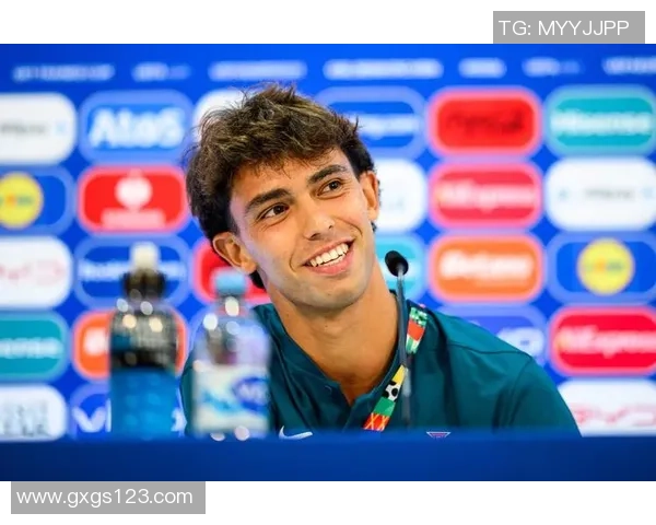 德国足球巨星风云：从贝克汉姆到诺伊尔的传奇之路