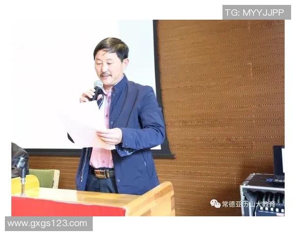 新加坡足球明星崛起之路：从青年才俊到国际赛场的辉煌征程