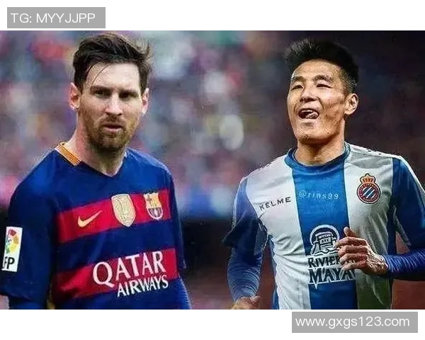 足球传奇之韵:从梅西到C罗,诗意诠释球星风采 足球传奇之韵:从梅西到C罗,诗意诠释球星风采